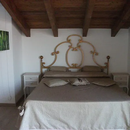 Black Star アパート Sestu