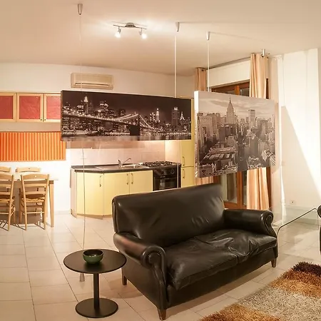 Apartment Black Star Sestu